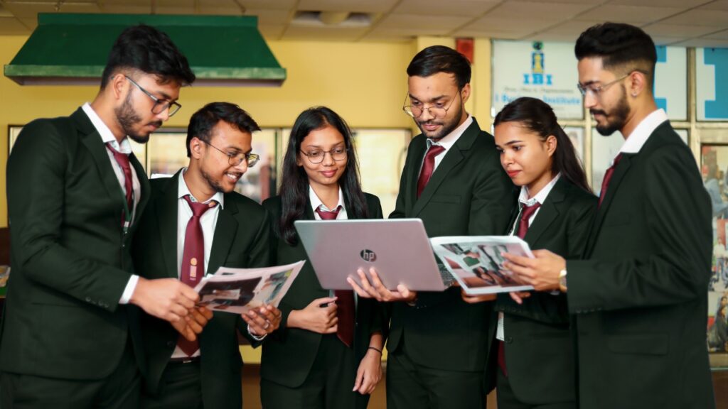 investment banking certification programs